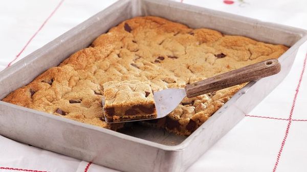 Chocolate-Peanut Butter Blondies