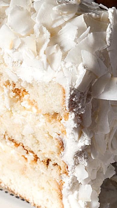 Christmas Coconut Cake