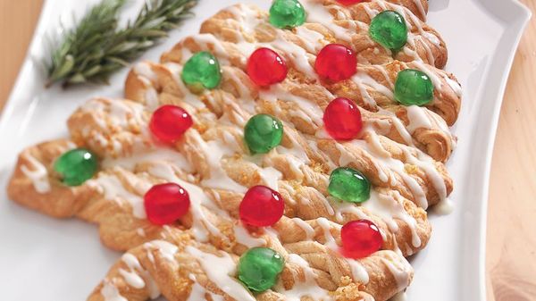 Christmas Tree Coffee Cake