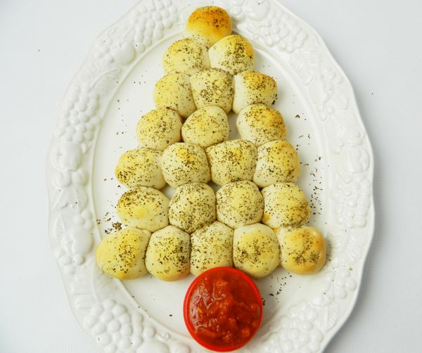 Christmas Tree Pizza Bombs