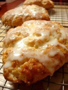 Cinnamon Bun Scone