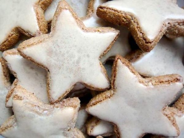 Cinnamon Stars (Zimsterne German Christmas Cookies