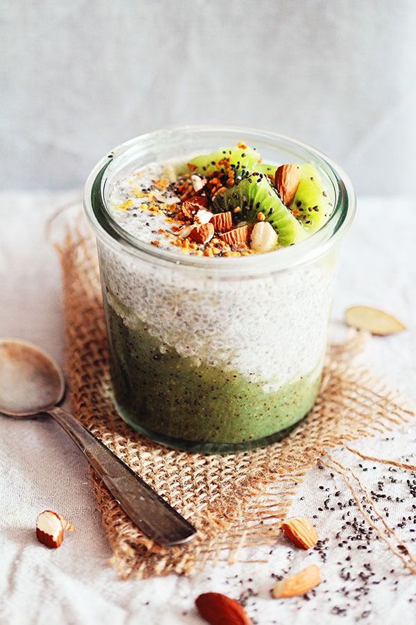 Cleansing Kiwi Chia Pudding with Coconut Milk