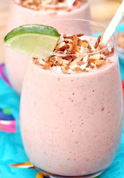 Coconut Mango Strawberry Smoothies