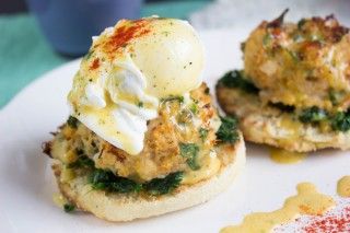 Crab Cake Benedict