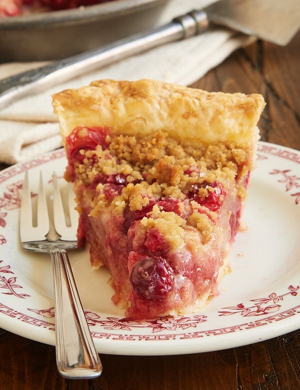 Cranberry Pear Crumb Pie