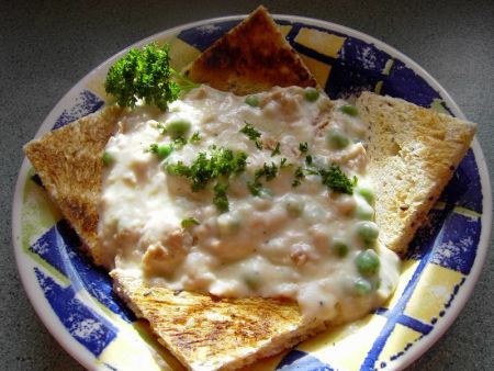 Creamed Tuna on Toast