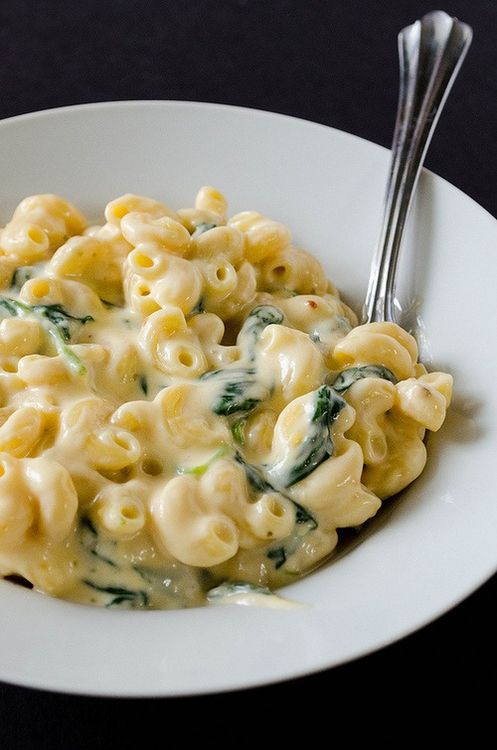 Creamy Greek Yogurt Mac & Cheese