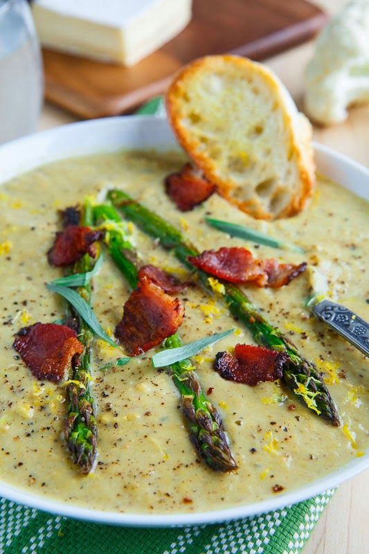 Creamy Roasted Asparagus and Brie Cauliflower Soup