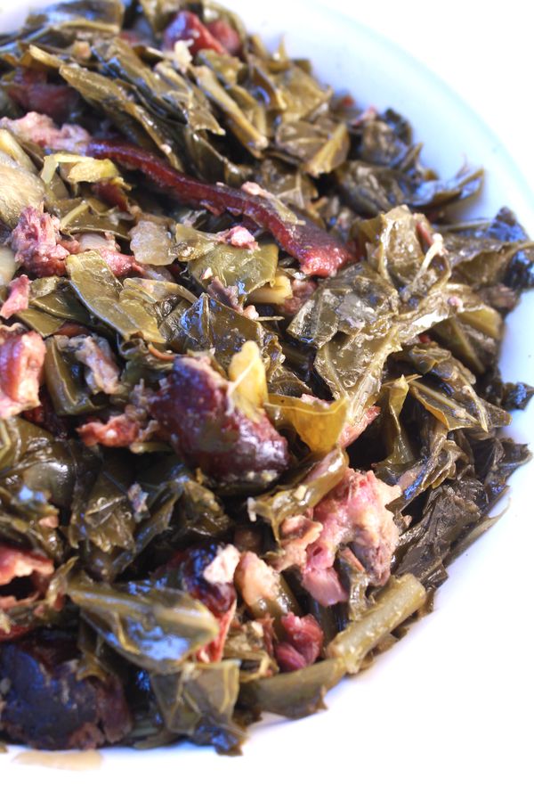 Crock-Pot Collard Greens and Ham Hocks