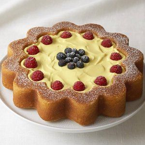 Daisy Ann Cake with Lemon Curd and Berries