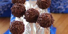 Dark Chocolate Brownie Pops