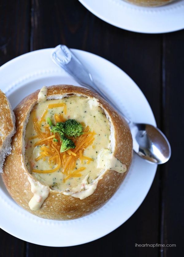 Delicious broccoli and cheese soup