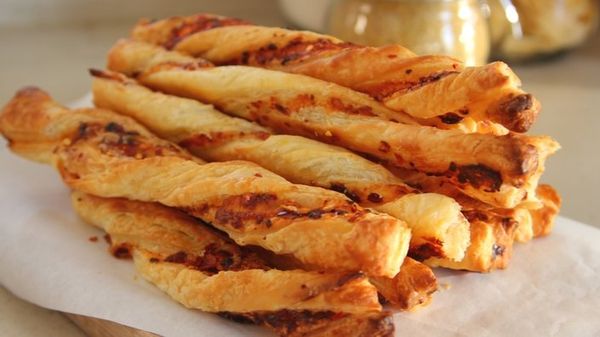 Double Cheese Straws