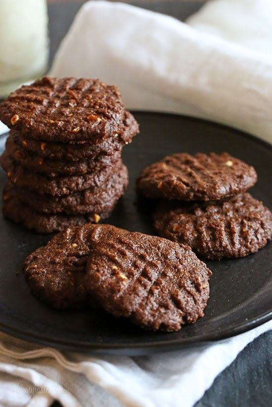 EASY 5-Ingredient Nutella Almond Butter Cookies