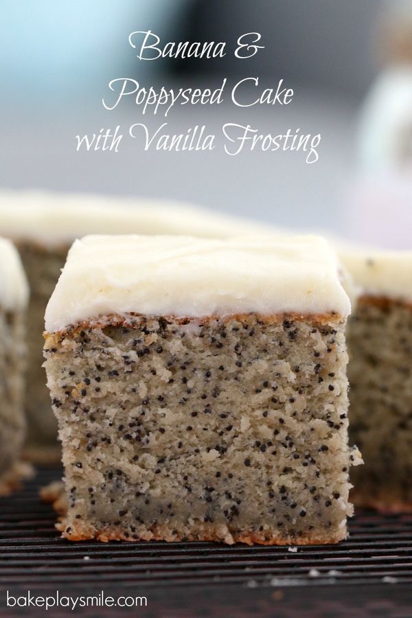 Easy Banana & Poppyseed Cake with Vanilla Frosting - Conventional Method