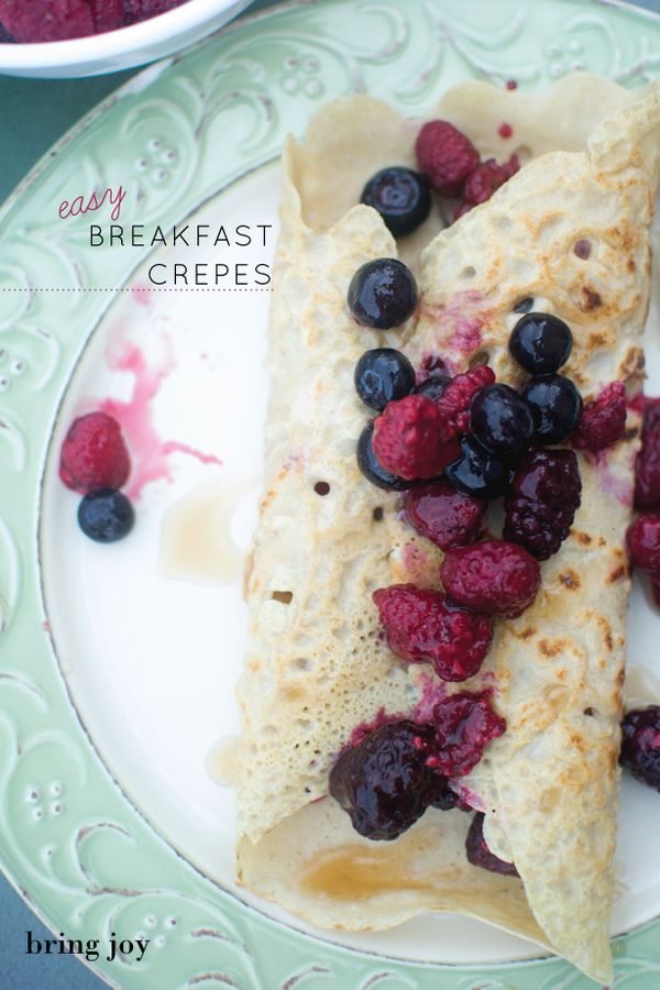 Easy breakfast crepes -- vegan + gluten-free