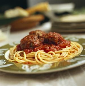 Easy Company Food: Classic Spaghetti and Meatballs