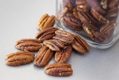 Easy Glazed Pecans With Brown Sugar Glaze