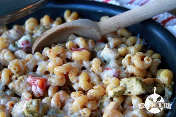 Easy Pesto Chicken Skillet