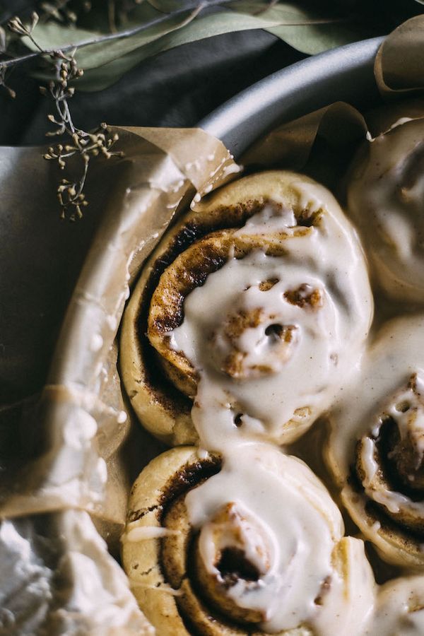 Easy Vegan Cinnamon Rolls