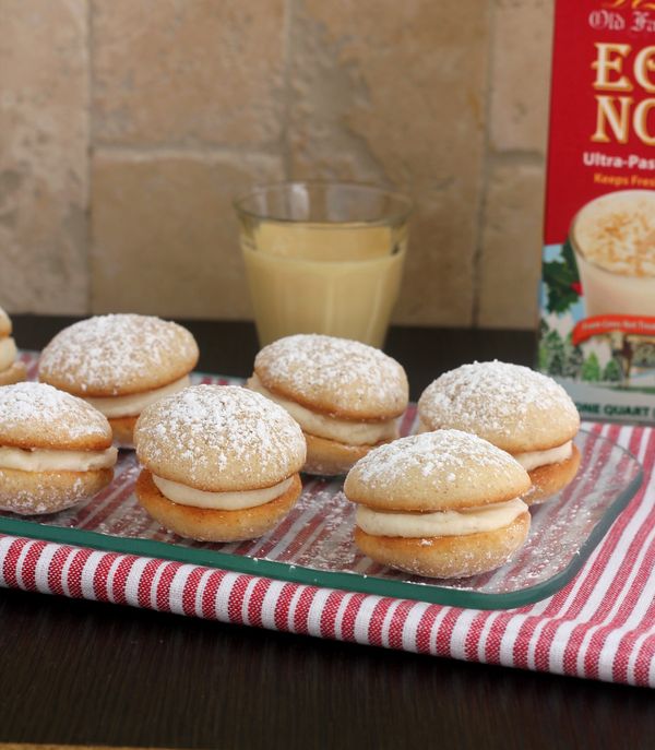 Eggnog Cream Cookies