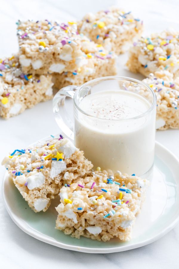 Eggnog Rice Krispie Treats