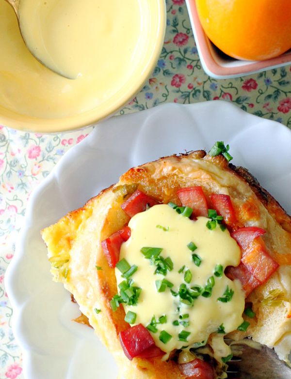 Eggs Benedict Breakfast Bake