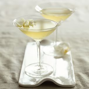 Elderflower White Cosmopolitan