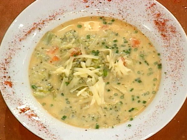 Emeril's Broccoli and Gruyere Soup