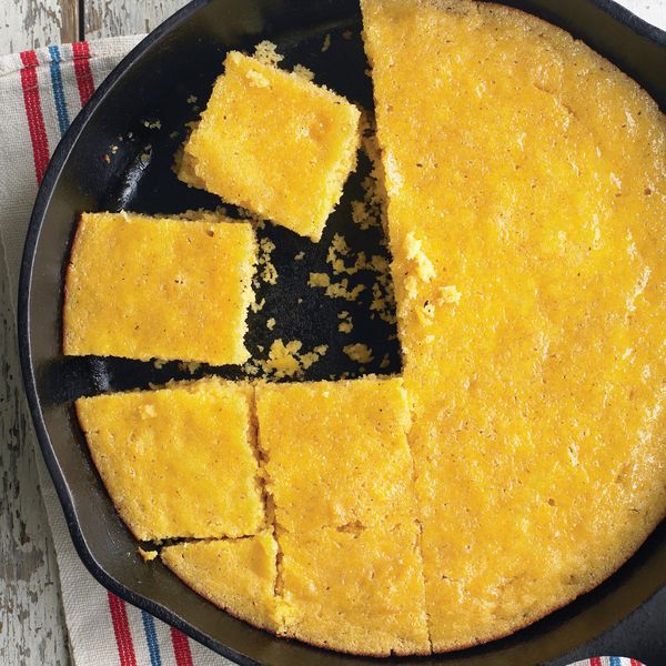 Emeril's Cast-Iron Honey Cornbread