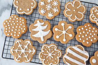 Finnish Gingerbread Cookies - Piparkakut