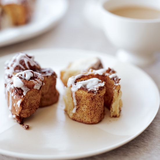 Fluffy, Buttery Cinnamon Rolls