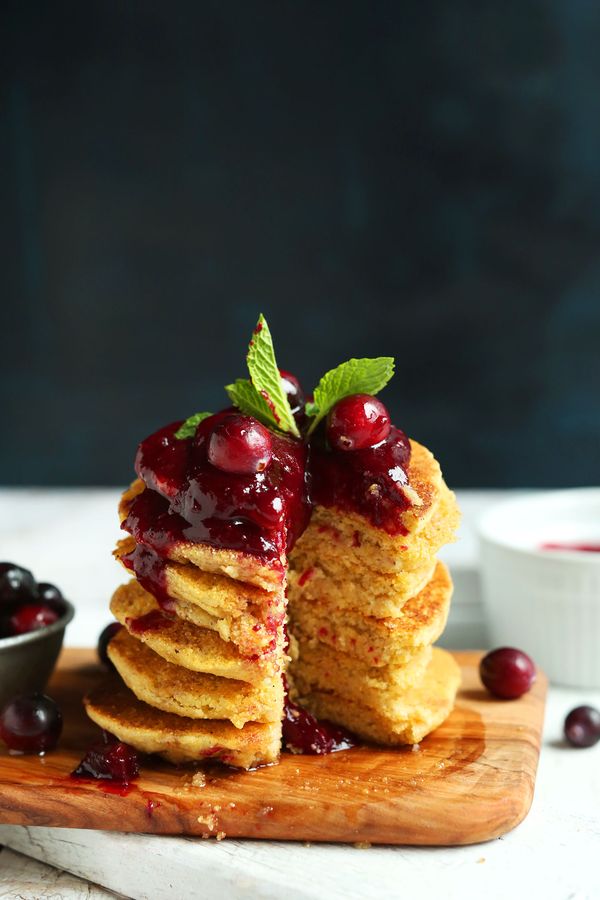 Fluffy Cornmeal Pancakes (7 Ingredients!