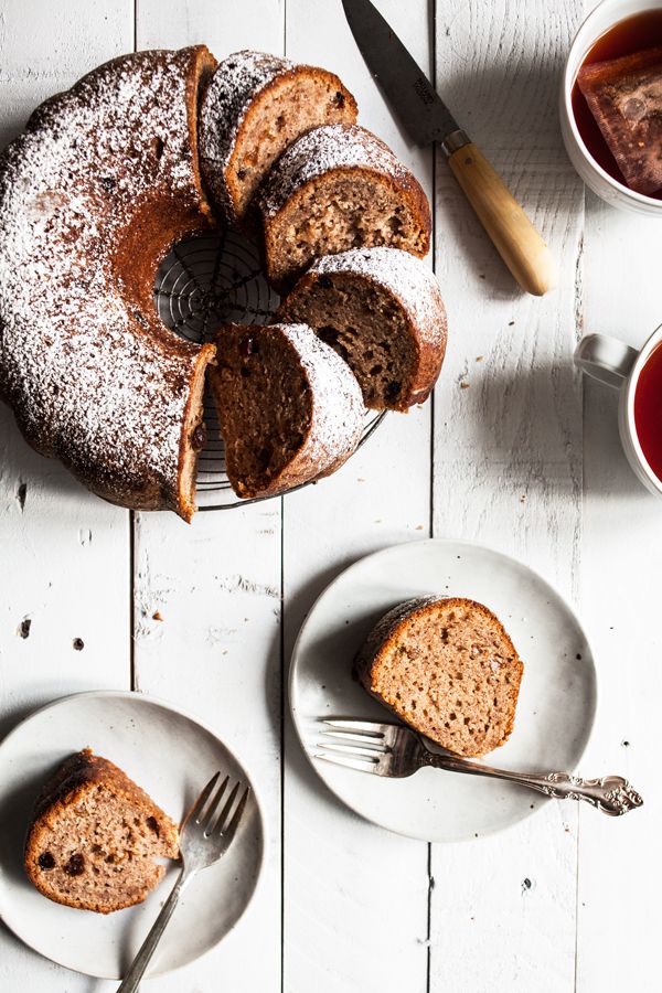 Foolproof Vegan Applesauce Spice Cake