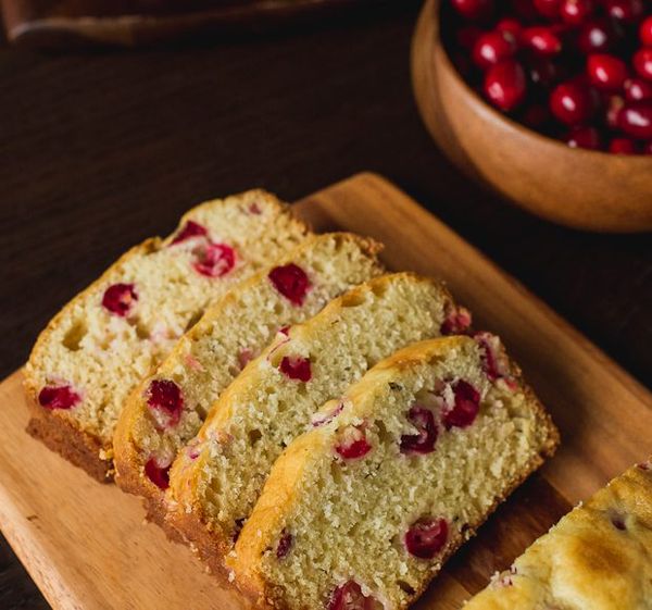 Fresh Cranberry Tea Cake