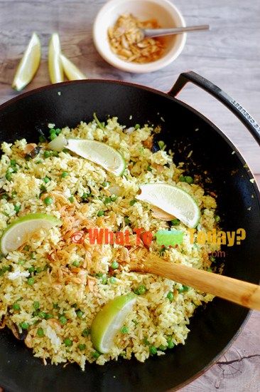 FRIED RICE WITH SHALLOTS (4 servings