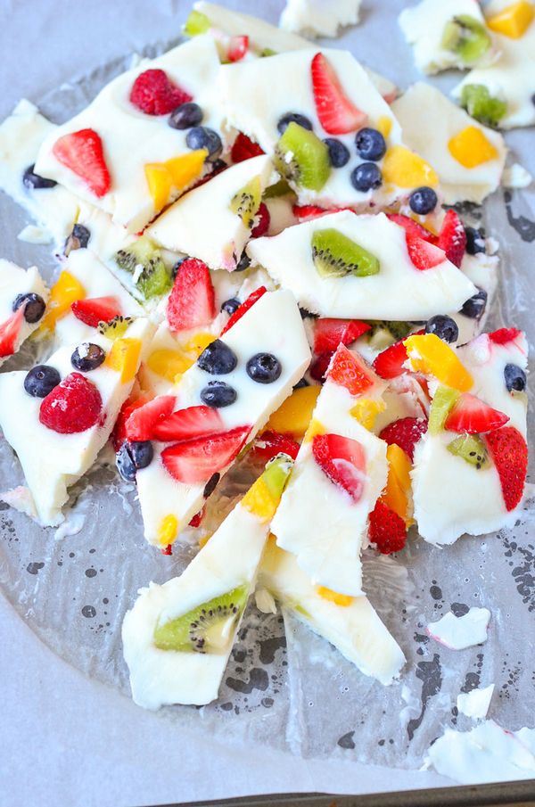 Frozen Yogurt Fruit Bark