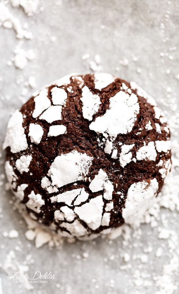 Fudgy Chocolate Crinkle Cookies