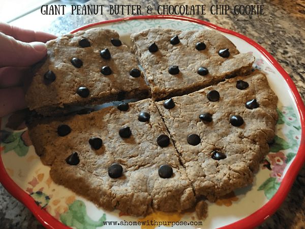 Giant Peanut Butter & Chocolate Chip Cookie (S