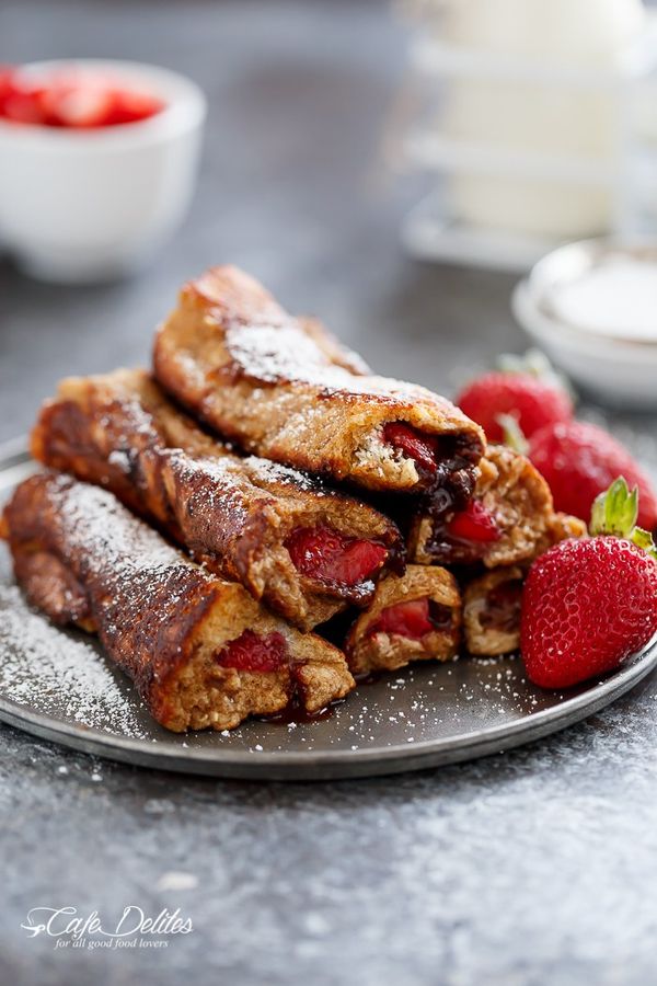 Gingerbread French Toast Roll Ups