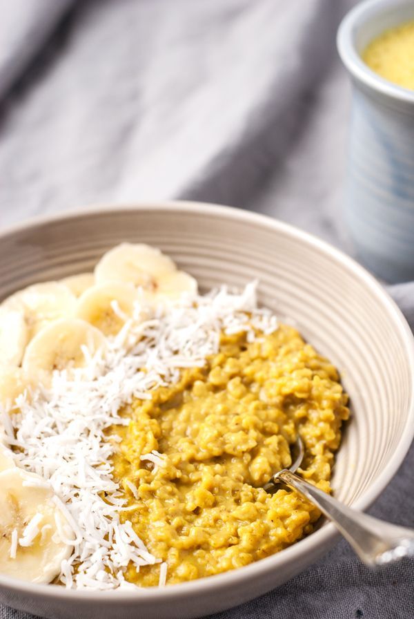 Glowing Vegan Turmeric Oatmeal