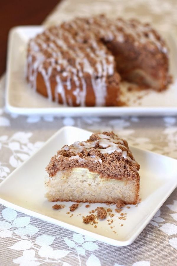 Gluten free vegan apple cinnamon coffee cake