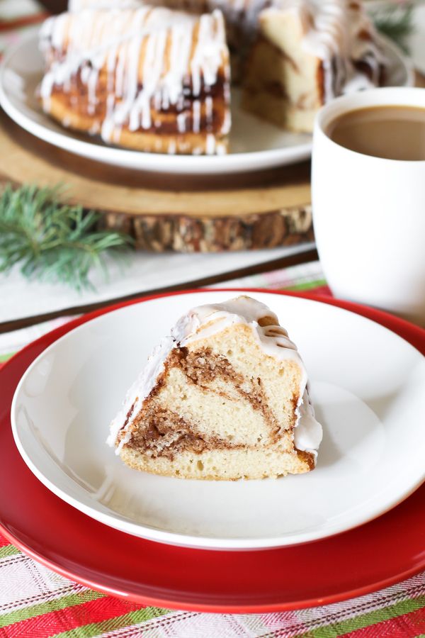 Gluten free vegan cinnamon roll coffee cake