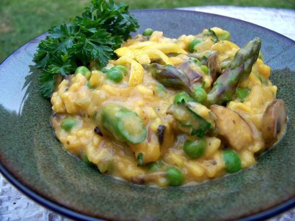 Golden Mushroom, Pea, and Asparagus Risotto (Vegan