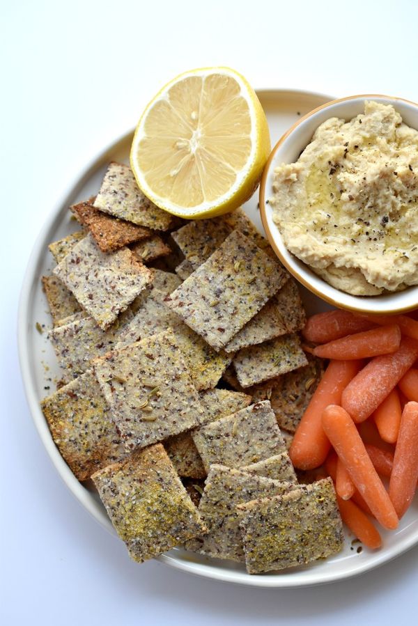 Grain-Free Everything Crackers