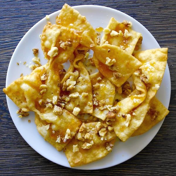 Greek Pastries with Honey and Walnuts – Diples