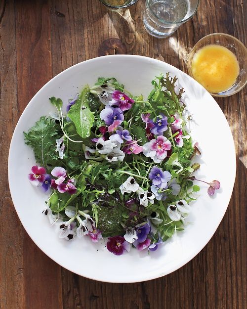 Green Salad with Edible Flowers