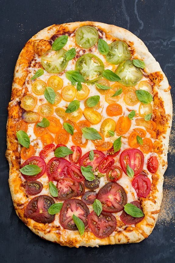 Grilled Rainbow Tomato Pizza and a Giveaway