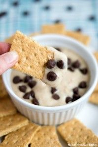 Guilt-Free Chocolate Chip Cookie Dough Dip